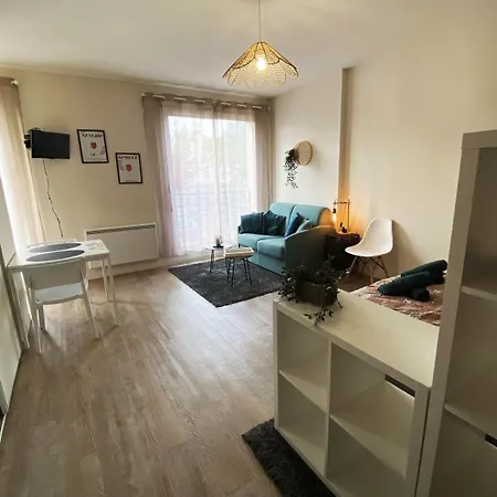 Apartament Cocon Lumiere, Centre-ville *