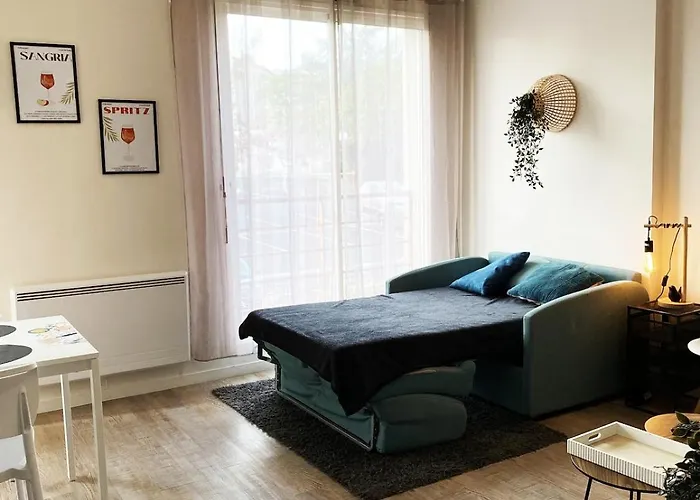 Cocon Lumiere, Centre-ville