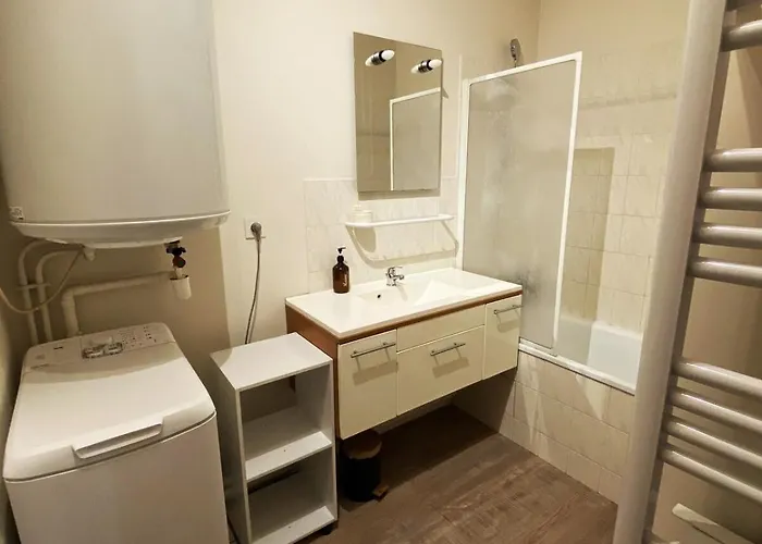 Cocon Lumiere, Centre-ville